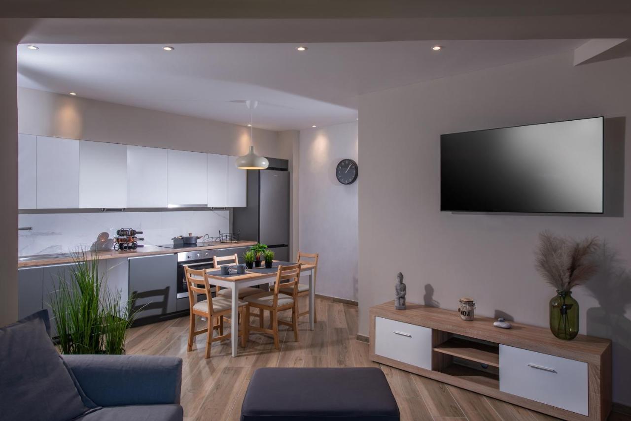 Archipelagos Apt In The Heart Of The City Ираклио Екстериор снимка